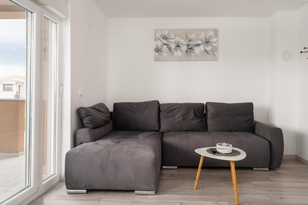 Apartmani Villa Ruby Linardići エクステリア 写真